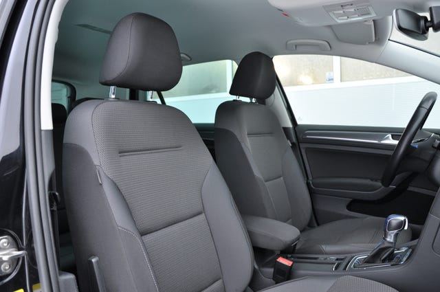 2019 VOLKSWAGEN GOLF - 14