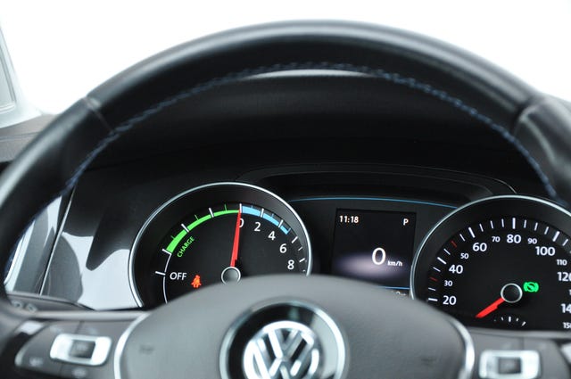 2019 VOLKSWAGEN GOLF - 21
