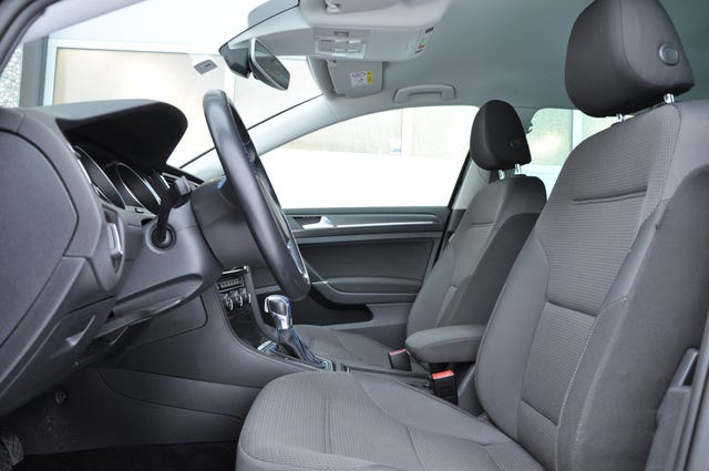 2019 VOLKSWAGEN GOLF - 11