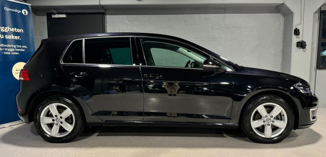 WVWZZZAUZK8904326 2019 VOLKSWAGEN GOLF-4