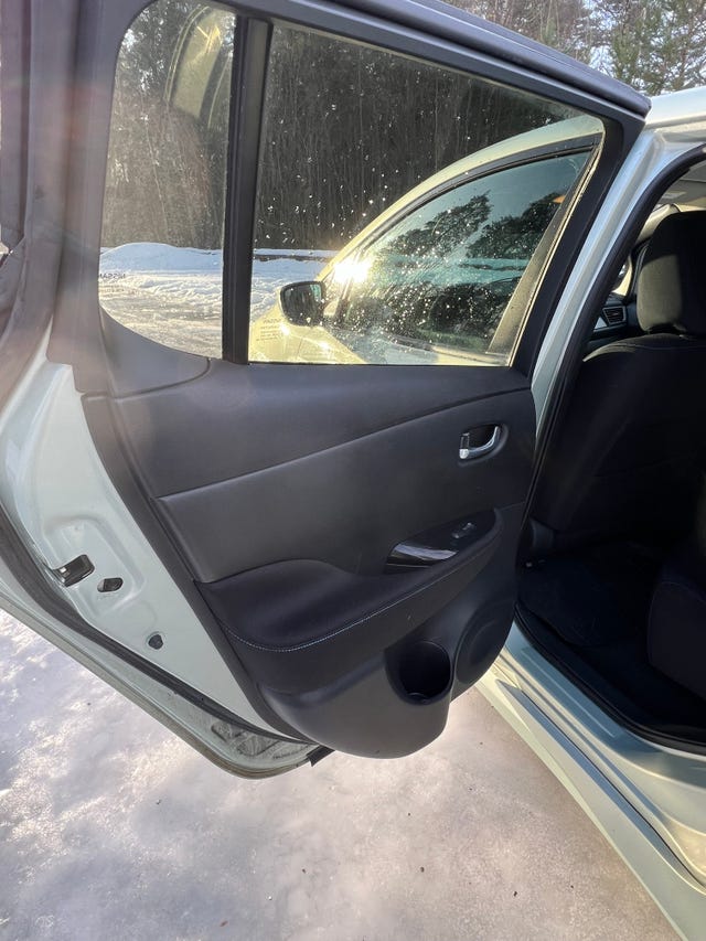 2018 NISSAN LEAF - 19