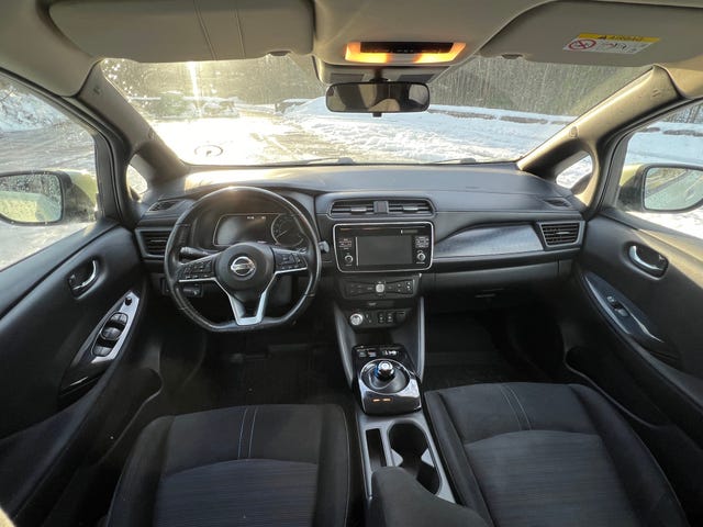 2018 NISSAN LEAF - 28