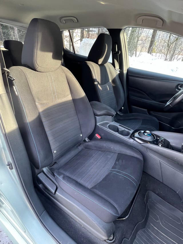 2018 NISSAN LEAF - 24