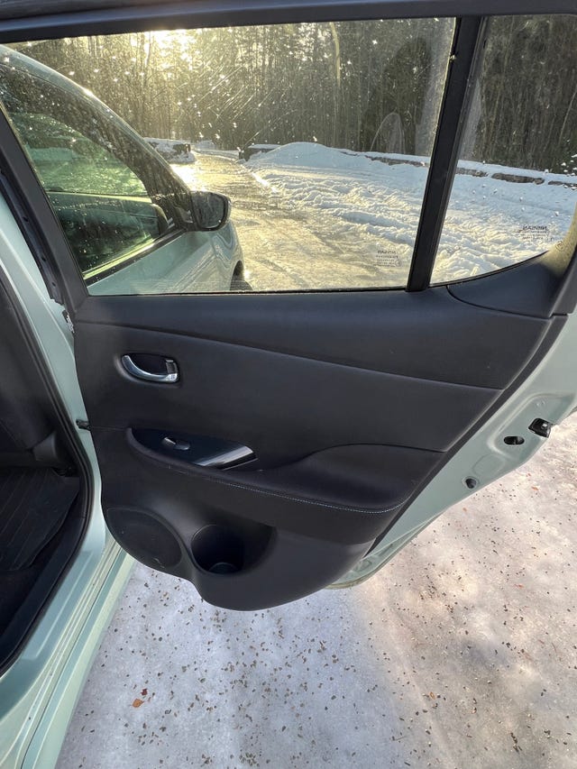 2018 NISSAN LEAF - 23