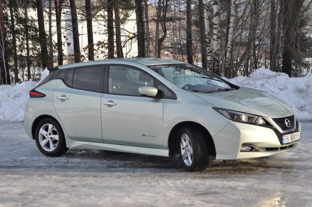 2018 NISSAN LEAF - 13