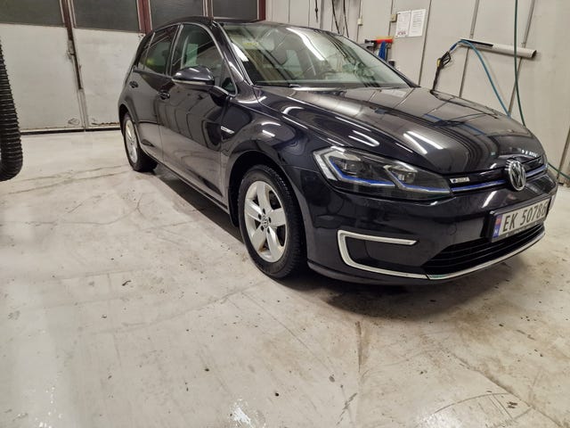 2018 VOLKSWAGEN GOLF - 8