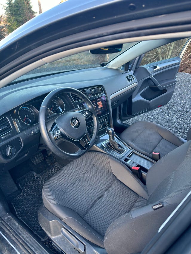 WVWZZZAUZK8908856 2019 VOLKSWAGEN GOLF-3