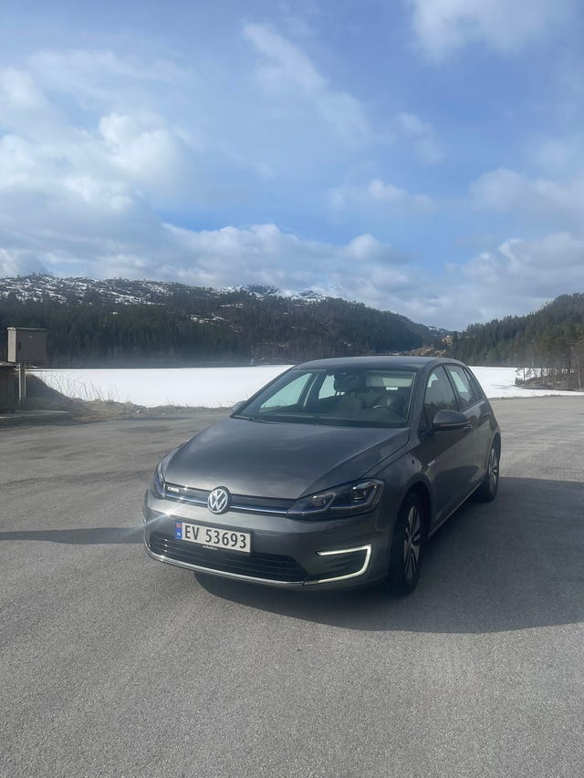 WVWZZZAUZK8908856 2019 VOLKSWAGEN GOLF-0