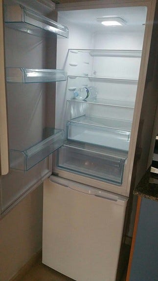 Kjøleskap Galleribilde