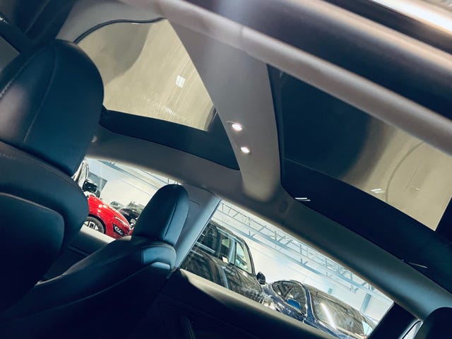 2019 TESLA MODEL 3 - 9