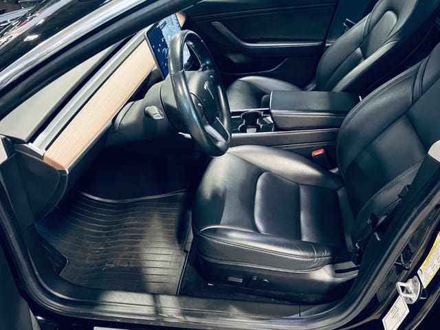 2019 TESLA MODEL 3 - 10