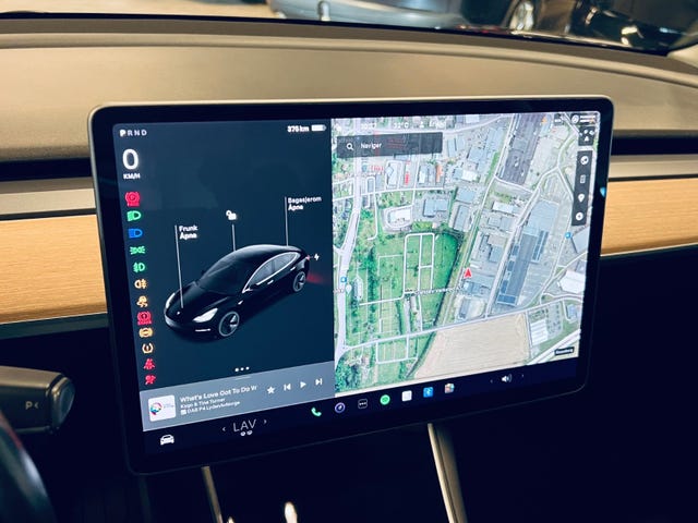 2019 TESLA MODEL 3 - 12