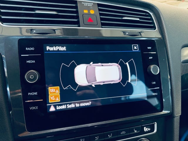 2019 VOLKSWAGEN GOLF - 9
