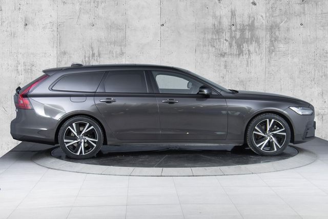 2021 VOLVO V90 - 10