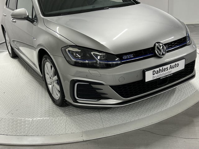 2019 VOLKSWAGEN GOLF - 15