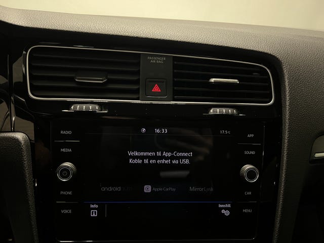 2019 VOLKSWAGEN GOLF - 27