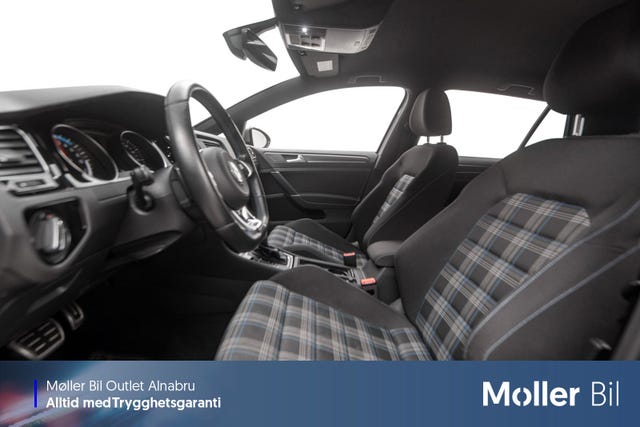 2018 VOLKSWAGEN GOLF - 15