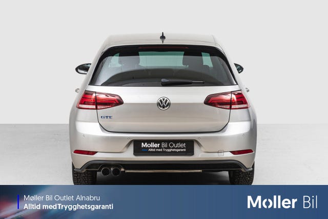 WVWZZZAUZJW801298 2018 VOLKSWAGEN GOLF-3