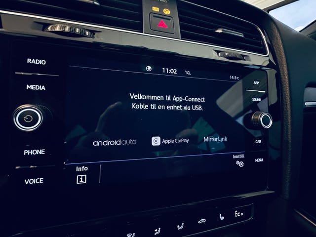 2019 VOLKSWAGEN GOLF - 18