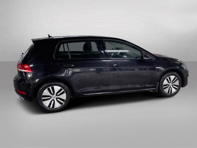 WVWZZZAUZJW902095 2018 VOLKSWAGEN GOLF-5