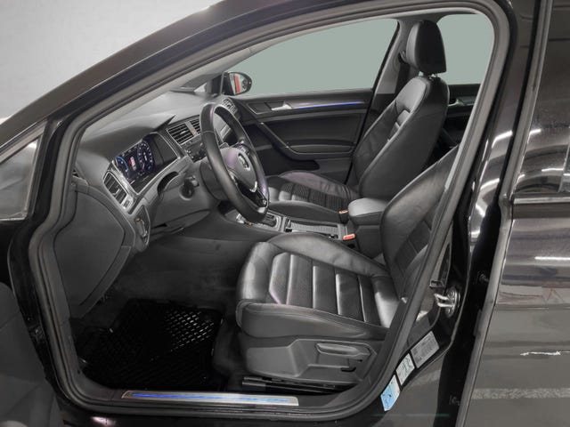 2018 VOLKSWAGEN GOLF - 11