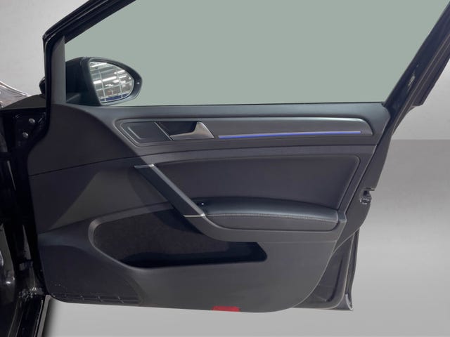 2018 VOLKSWAGEN GOLF - 20