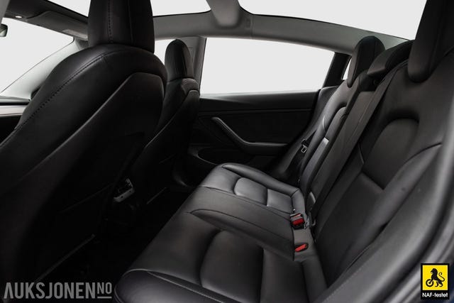 2019 TESLA MODEL 3 - 11