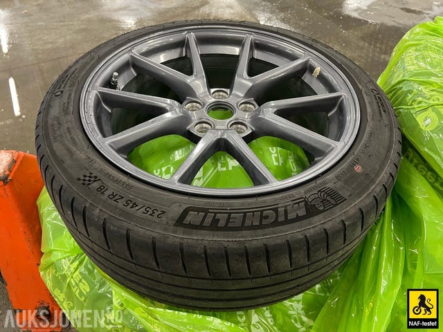 2019 TESLA MODEL 3 - 32