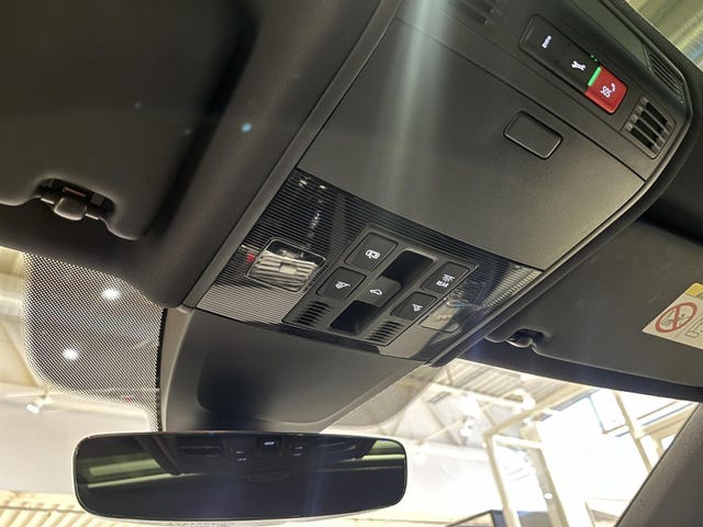 2018 VOLKSWAGEN GOLF - 20