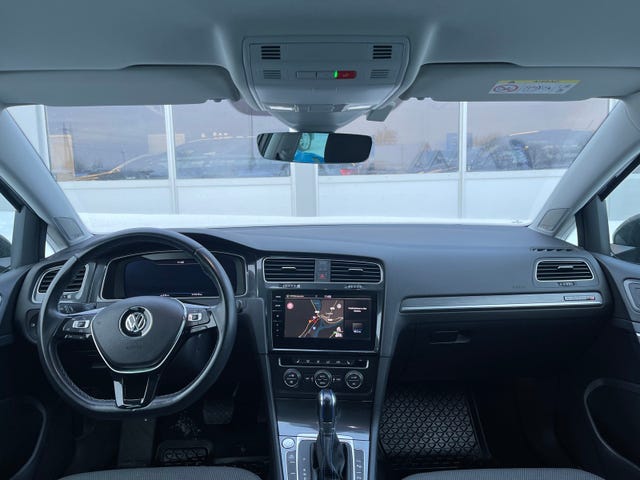 2018 VOLKSWAGEN GOLF - 10