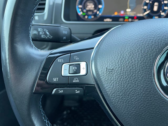 2018 VOLKSWAGEN GOLF - 11