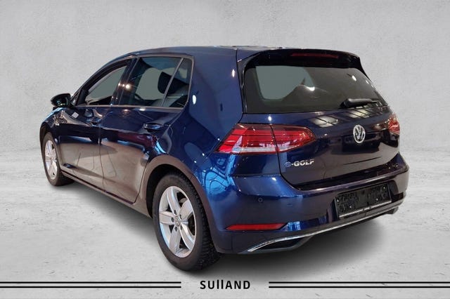 WVWZZZAUZJ8910100 2018 VOLKSWAGEN GOLF-2