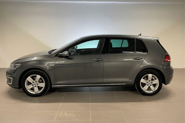 WVWZZZAUZJW905476 2018 VOLKSWAGEN GOLF-5