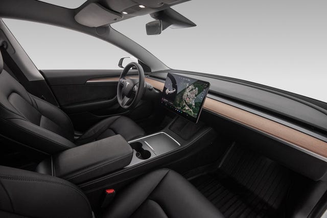 2021 TESLA MODEL 3 - 21