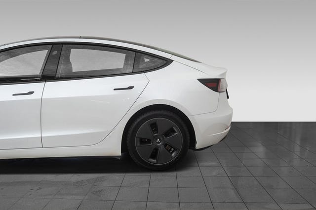 2021 TESLA MODEL 3 - 10