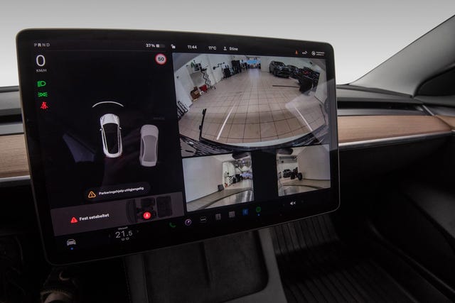 2021 TESLA MODEL 3 - 25