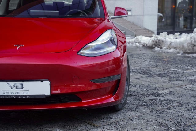 5YJ3E7EBXKF233440 2019 TESLA MODEL 3-3