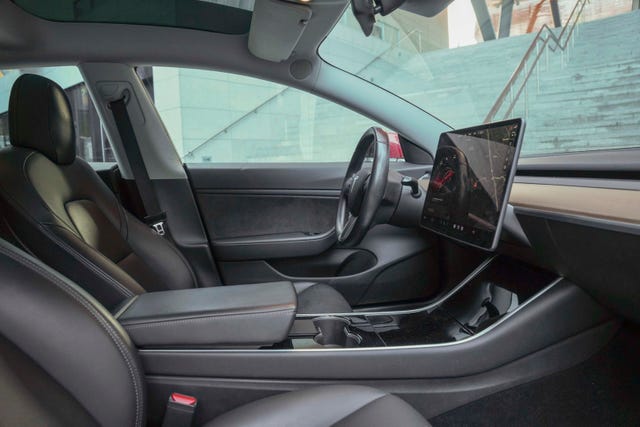2019 TESLA MODEL 3 - 20