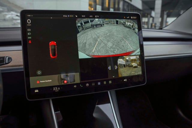 2019 TESLA MODEL 3 - 12