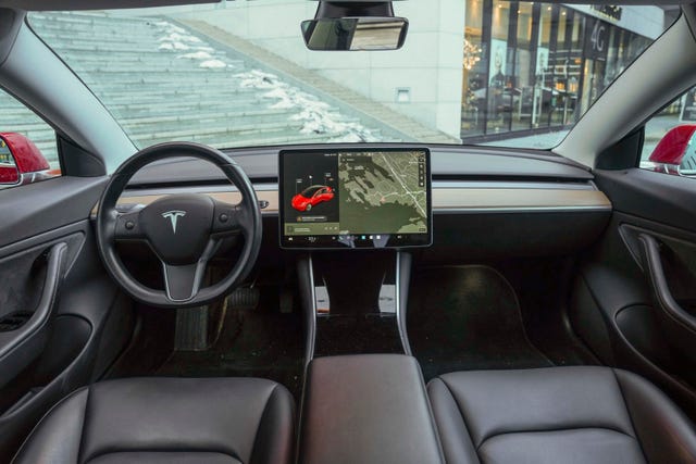 2019 TESLA MODEL 3 - 18