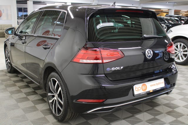 2019 VOLKSWAGEN GOLF - 8
