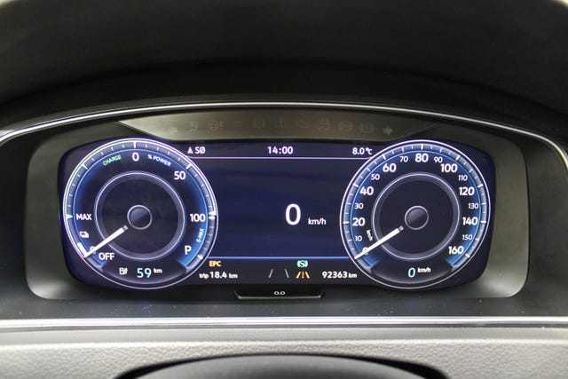 2019 VOLKSWAGEN GOLF - 20