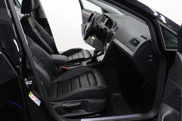 2019 VOLKSWAGEN GOLF - 13