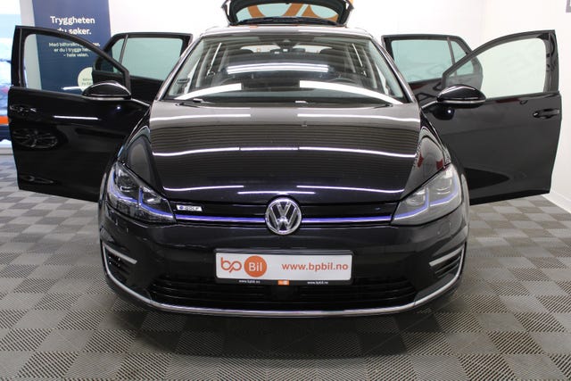 2019 VOLKSWAGEN GOLF - 11