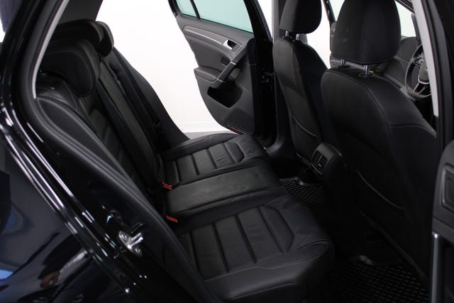 2019 VOLKSWAGEN GOLF - 14