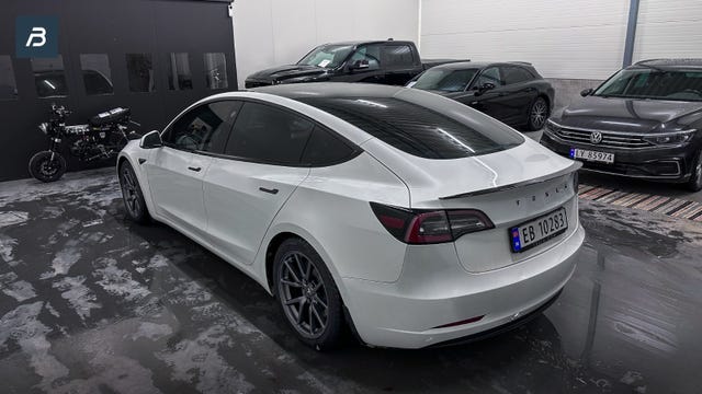 2019 TESLA MODEL 3 - 12