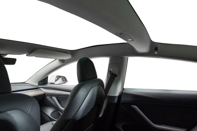 2021 TESLA MODEL 3 - 28
