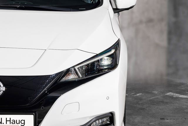 SJNFAAZE1U0168824 2022 NISSAN LEAF-2