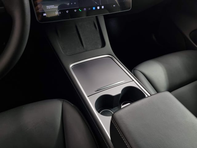 2021 TESLA MODEL 3 - 27