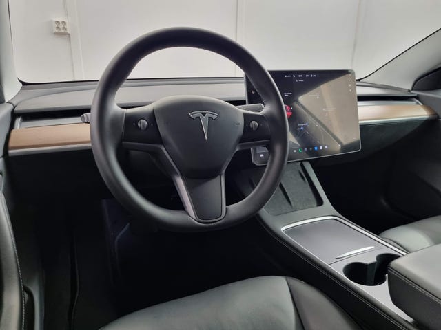 2021 TESLA MODEL 3 - 23